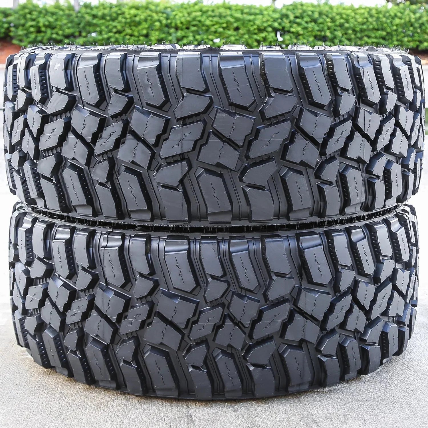 Cooper Discoverer STT Pro 35X12.50R20 Mud Terrain Tires – 10 Ply, All Season, Light Truck (Set of 2)