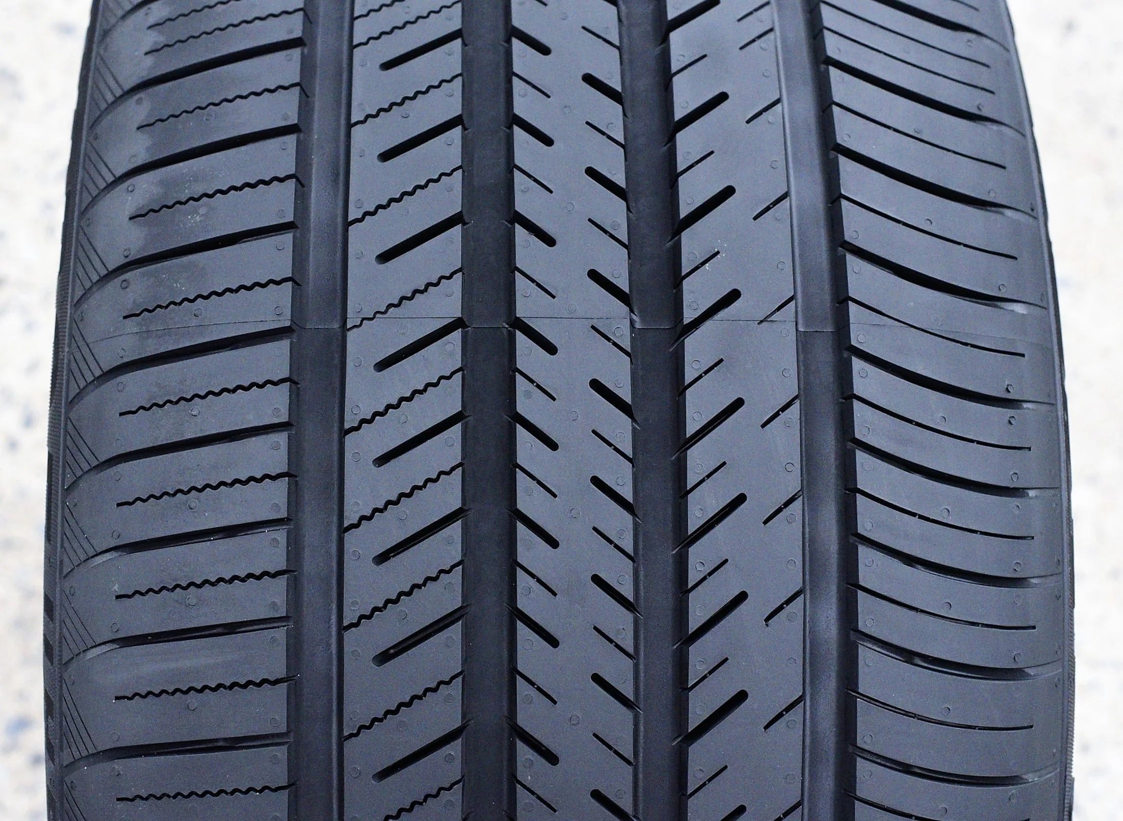 Set of 4 (four) 255/30R20 92W XL high performance full season tyres suitable for: 2016-23 Audi TTS Quattro base