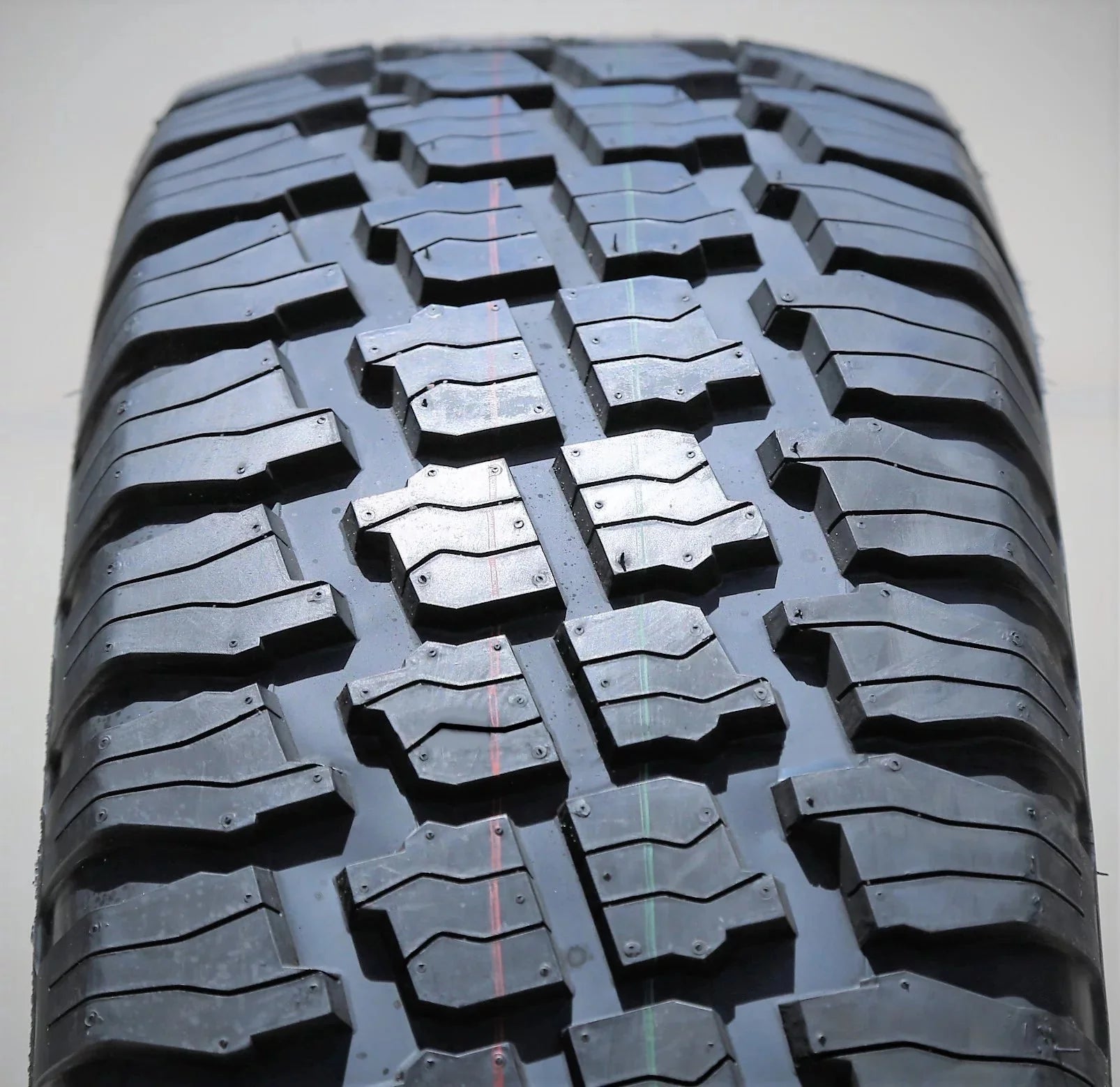 Pair of 2 (TWO) Haida Puma HD818 LT 235/75R15 104/101S Load C 6 Ply MT M/T Mud Tires