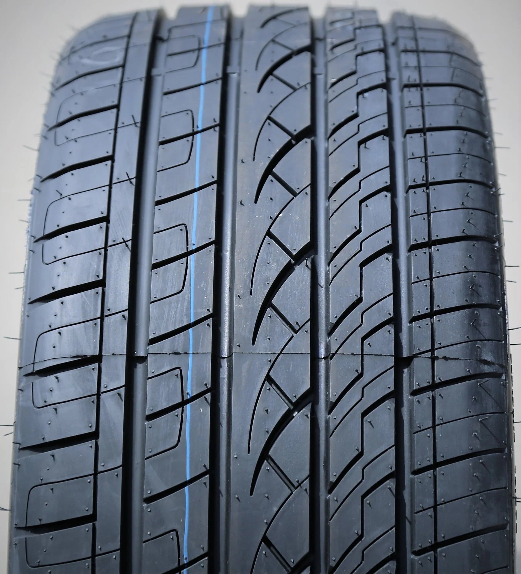 One set of four (four) 235/35R20 ZR 92W XL A/S performance tires
